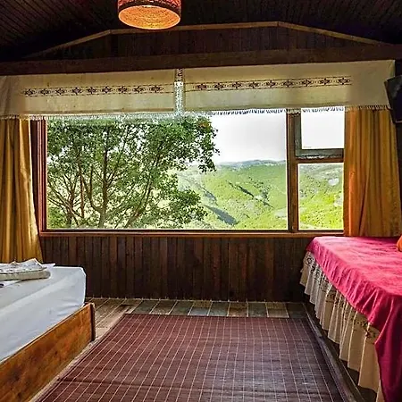 Goedence Restoran 5* سفيريهيسار