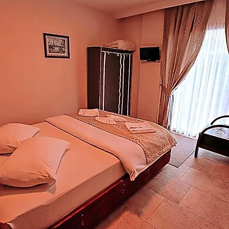 Goedence Restoran فندق سفيريهيسار
