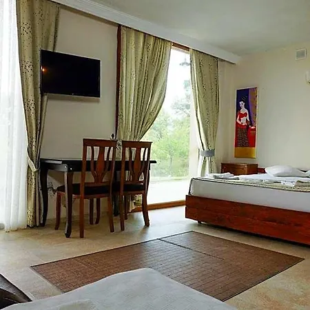 Goedence Restoran فندق سفيريهيسار